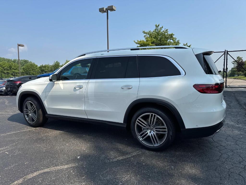new 2025 Mercedes-Benz GLS 450 car, priced at $91,775