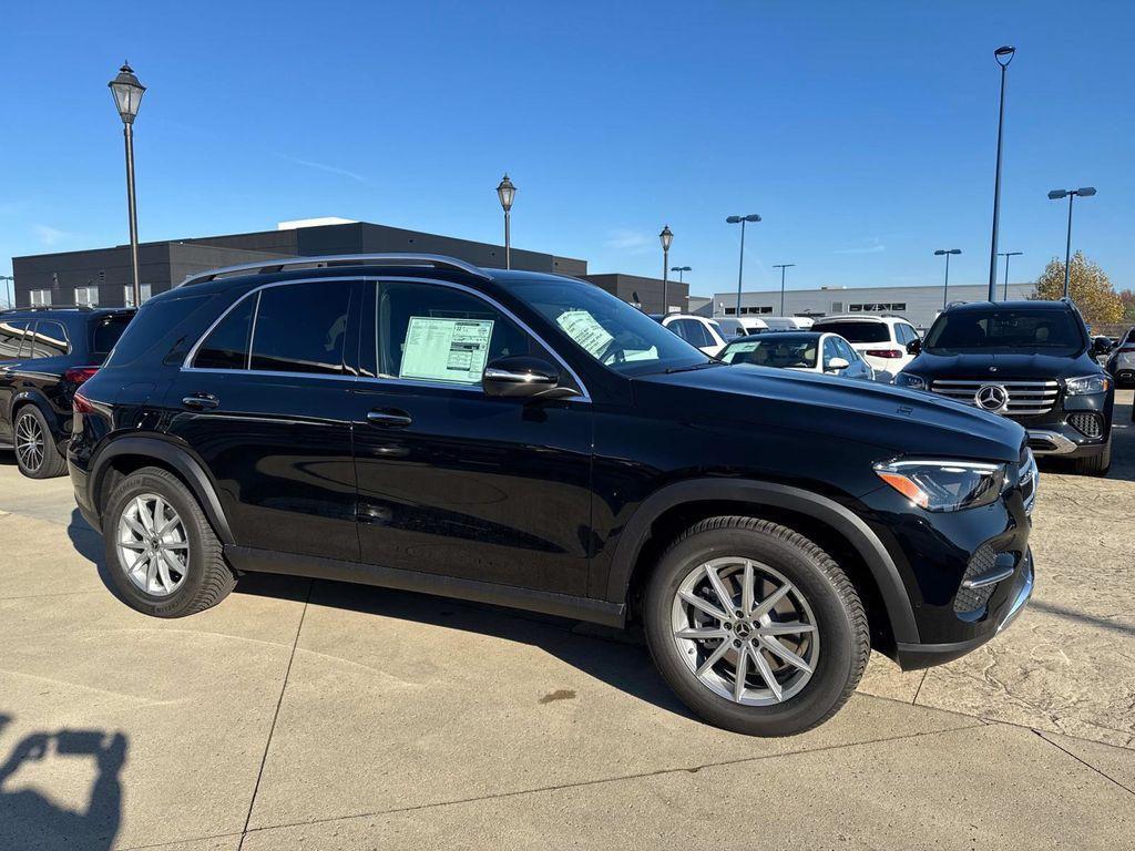 new 2025 Mercedes-Benz GLE 350 car, priced at $66,205