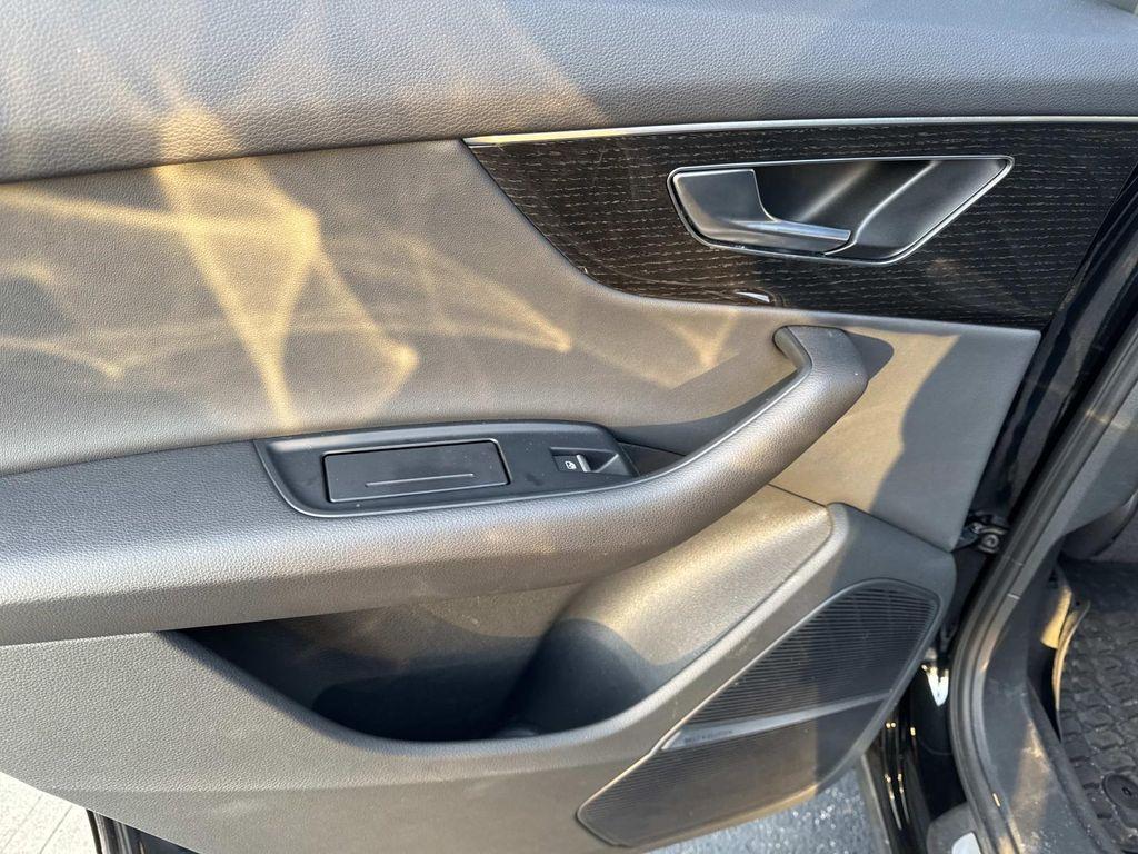 used 2022 Audi Q7 car
