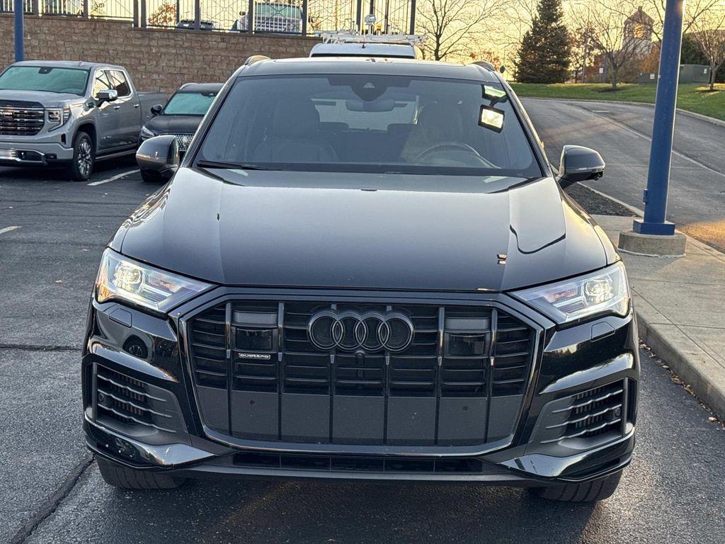 used 2022 Audi Q7 car