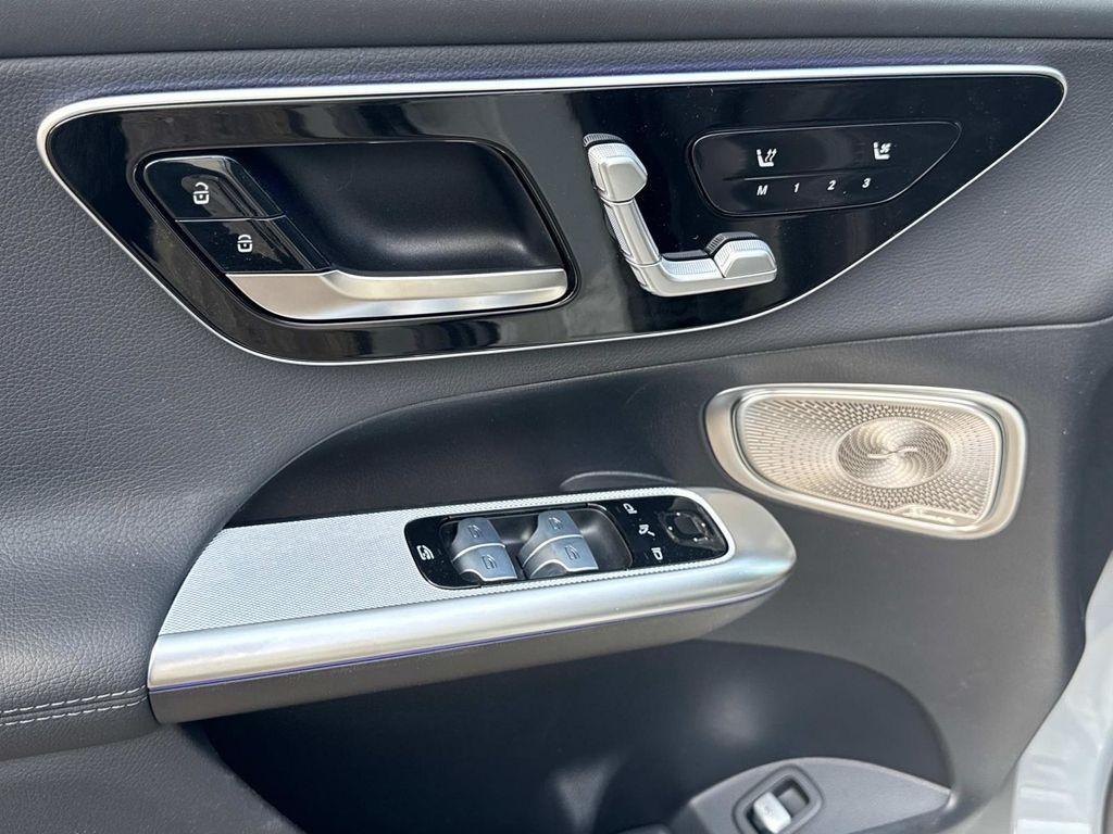 new 2025 Mercedes-Benz GLC 300 car, priced at $63,065