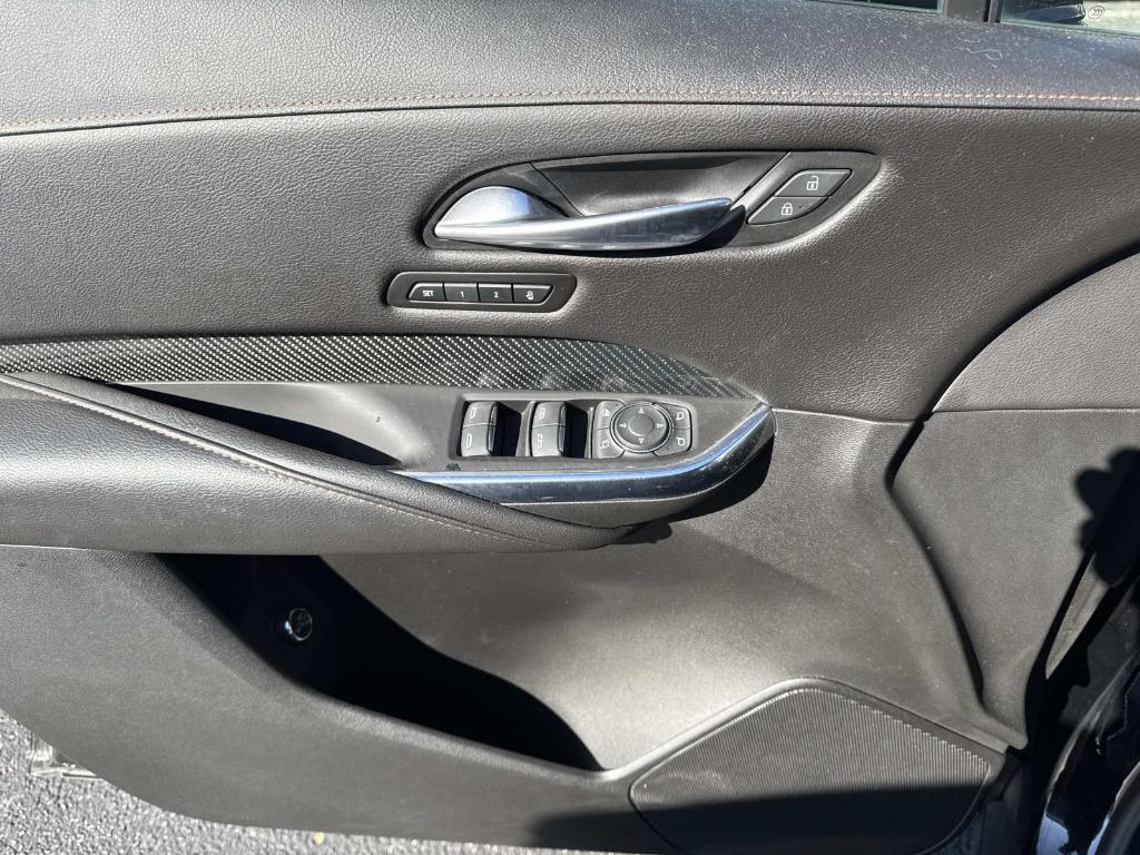 used 2019 Cadillac XT4 car, priced at $23,154