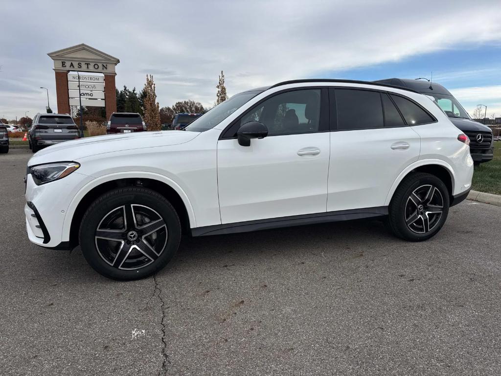 new 2026 Mercedes-Benz GLC 300 car, priced at $62,390