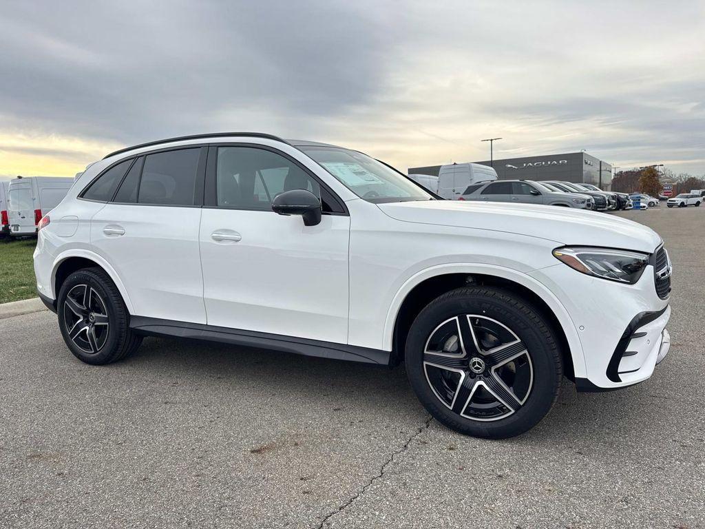 new 2026 Mercedes-Benz GLC 300 car, priced at $62,390
