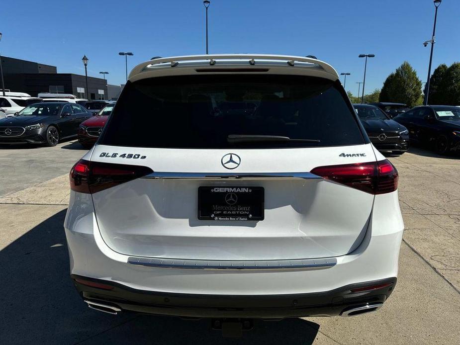 new 2025 Mercedes-Benz GLE 450e car