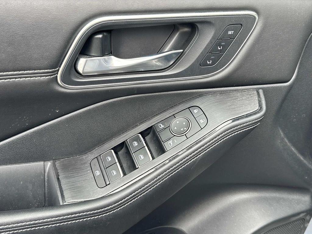 used 2021 Nissan Rogue car, priced at $21,609