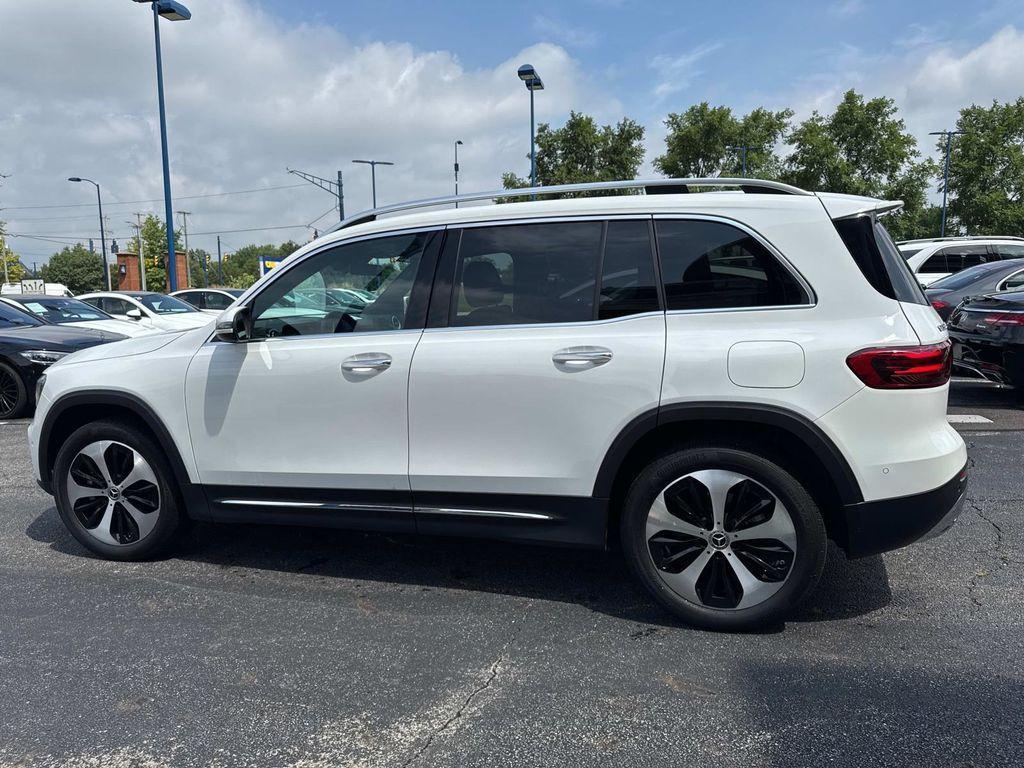 used 2025 Mercedes-Benz GLB 250 car, priced at $45,326