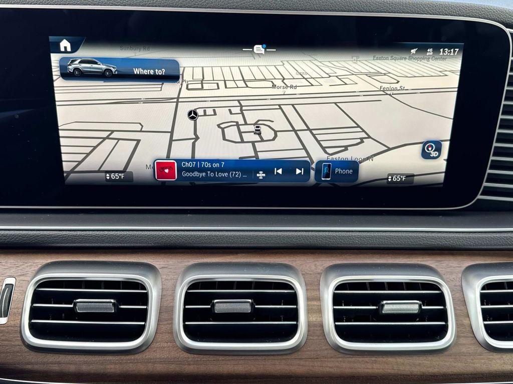 new 2025 Mercedes-Benz GLE 450 car, priced at $84,910