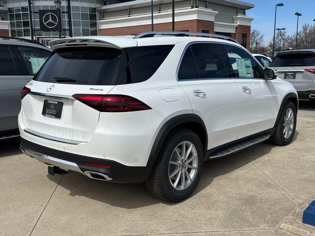 new 2025 Mercedes-Benz GLE 450 car, priced at $84,910