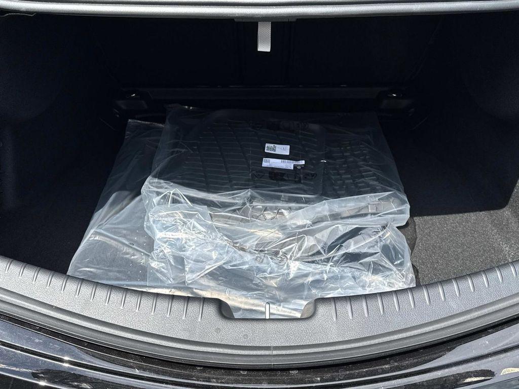 new 2025 Mercedes-Benz AMG CLE 53 car