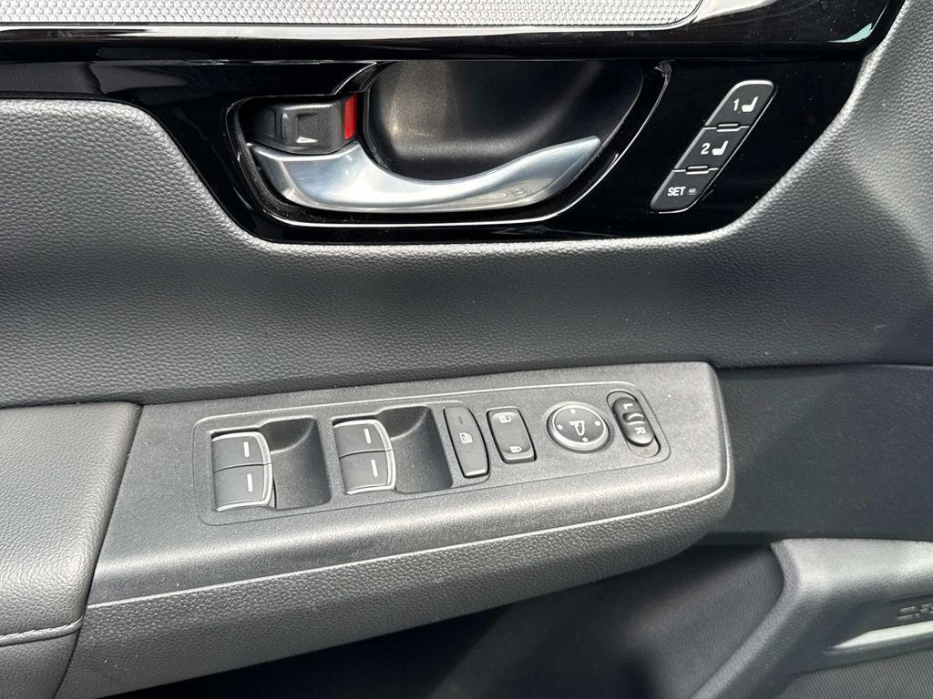 used 2023 Honda CR-V car, priced at $33,861