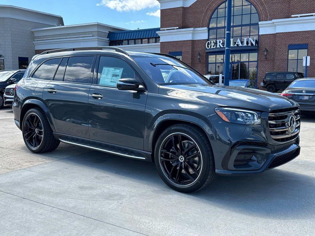 new 2025 Mercedes-Benz GLS 580 car, priced at $147,200
