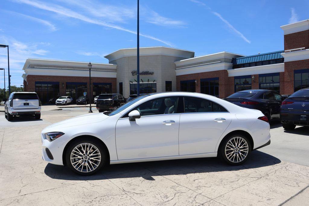 new 2025 Mercedes-Benz CLA 250 car