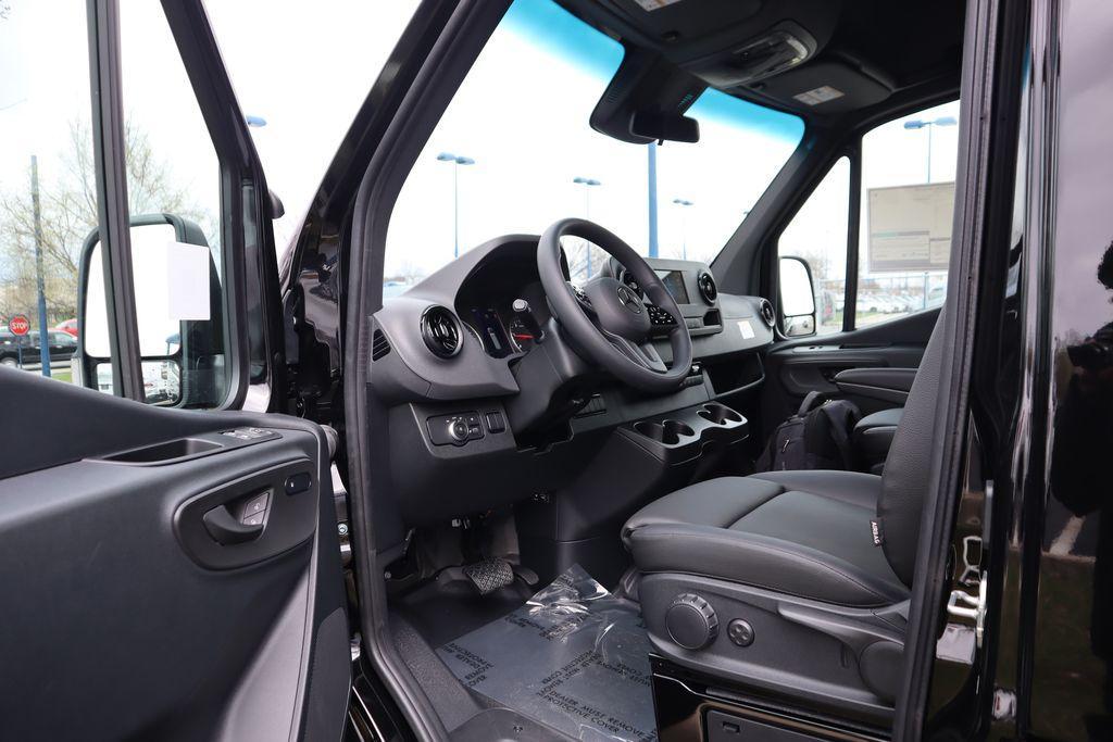 new 2024 Mercedes-Benz Sprinter 2500 car, priced at $68,456