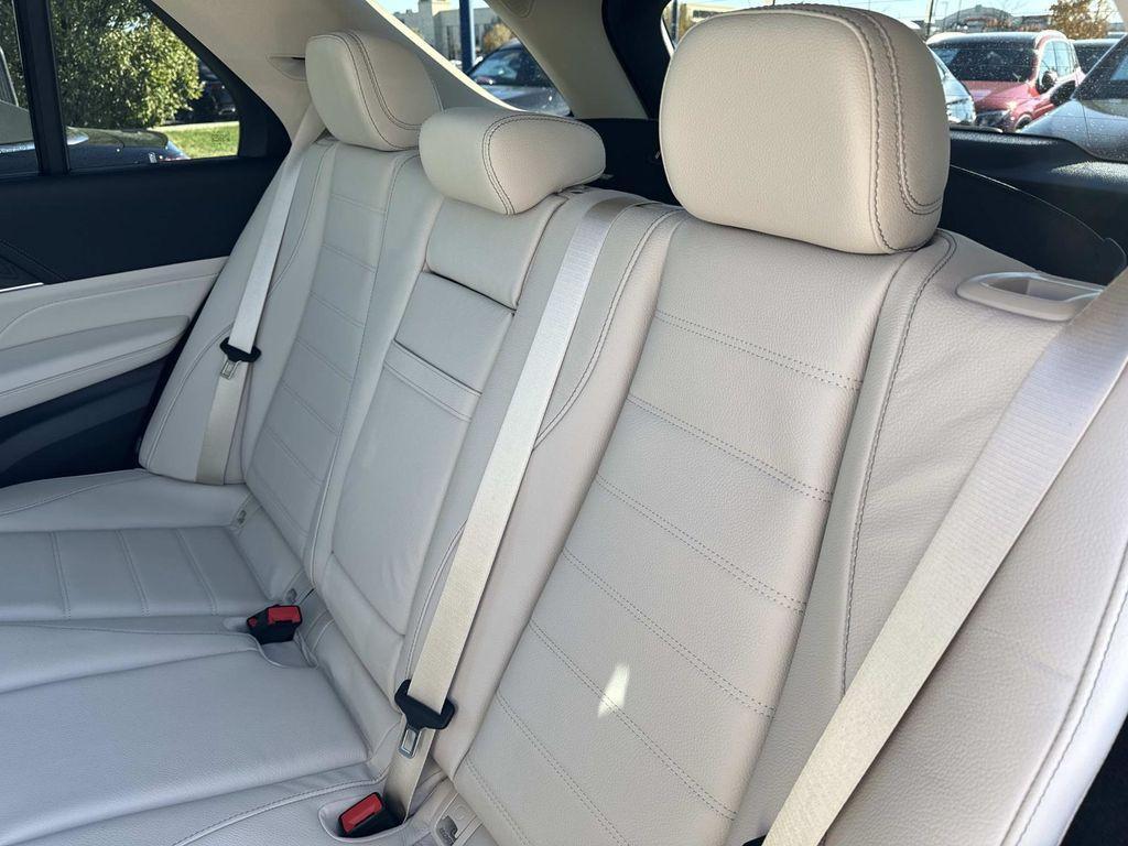 new 2026 Mercedes-Benz GLE 350 car, priced at $88,245