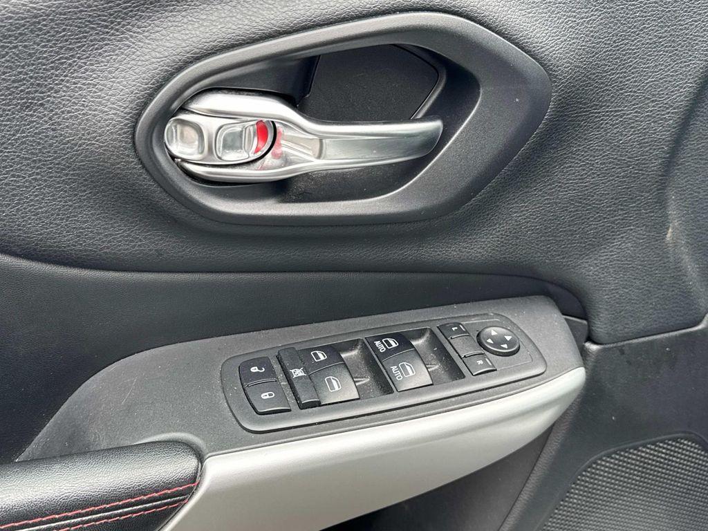 used 2018 Jeep Cherokee car, priced at $17,592