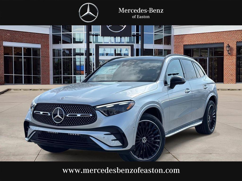 new 2025 Mercedes-Benz GLC 300 car, priced at $68,430
