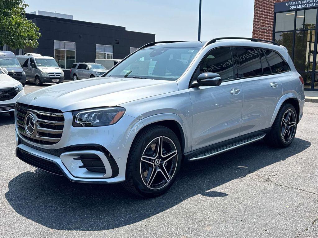 new 2025 Mercedes-Benz GLS 450 car, priced at $103,090