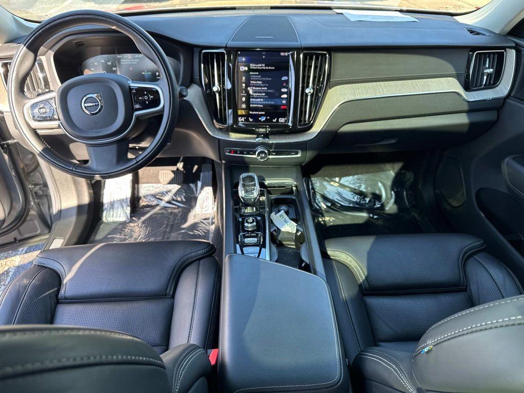 used 2021 Volvo XC60 Recharge Plug-In Hybrid car, priced at $32,121