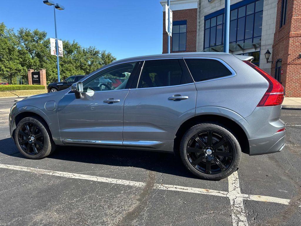 used 2021 Volvo XC60 Recharge Plug-In Hybrid car, priced at $32,121