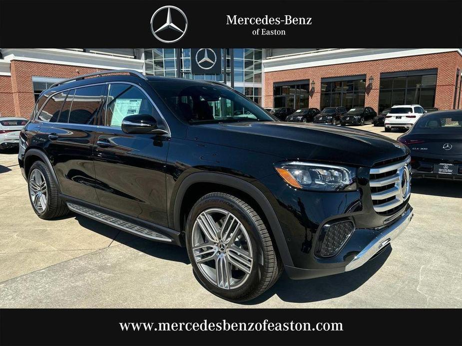 new 2025 Mercedes-Benz GLS 450 car