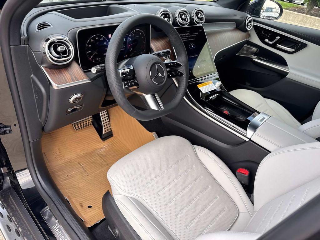 new 2025 Mercedes-Benz GLC 300 car, priced at $71,365