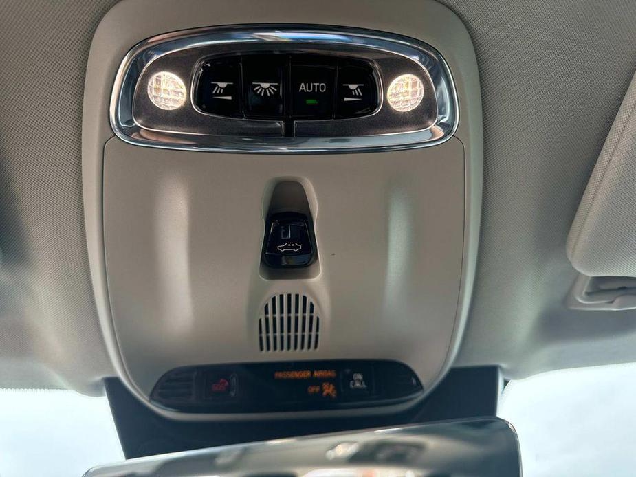 used 2022 Volvo XC90 Recharge Plug-In Hybrid car, priced at $44,115