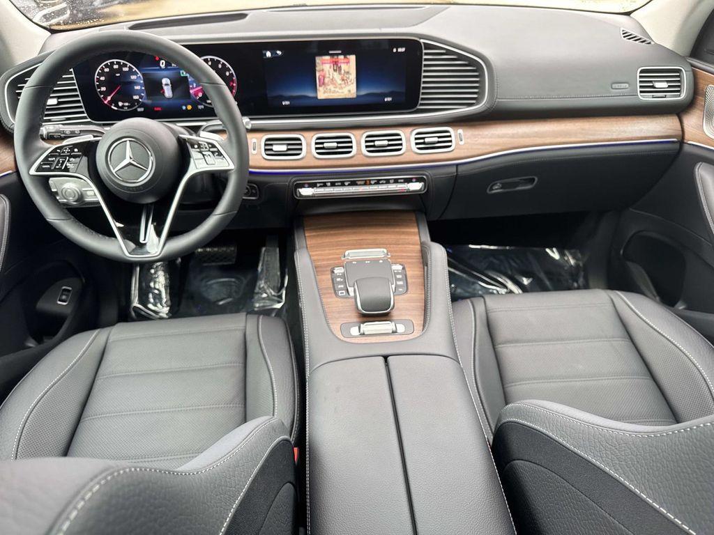 new 2026 Mercedes-Benz GLE 580 car, priced at $107,690