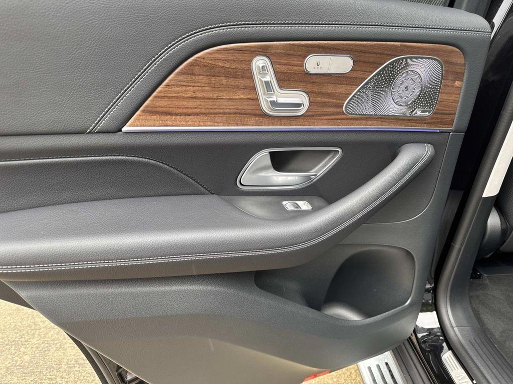 new 2026 Mercedes-Benz GLE 580 car, priced at $107,690
