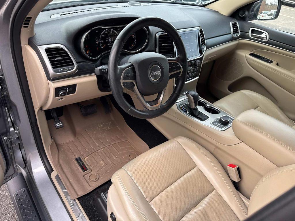 used 2020 Jeep Grand Cherokee car, priced at $25,886