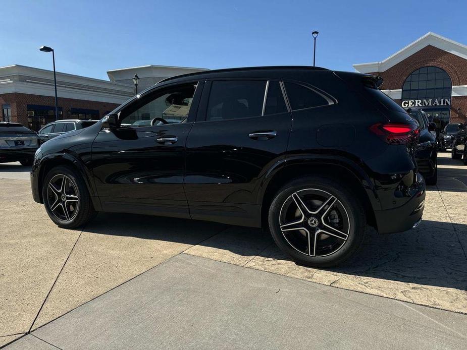 new 2025 Mercedes-Benz GLA 250 car