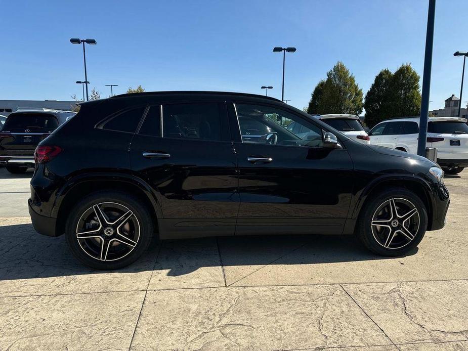 new 2025 Mercedes-Benz GLA 250 car