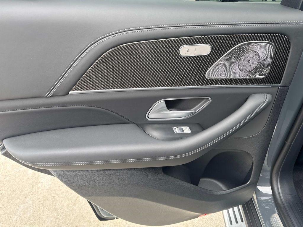 new 2025 Mercedes-Benz AMG GLE 63 car, priced at $151,650