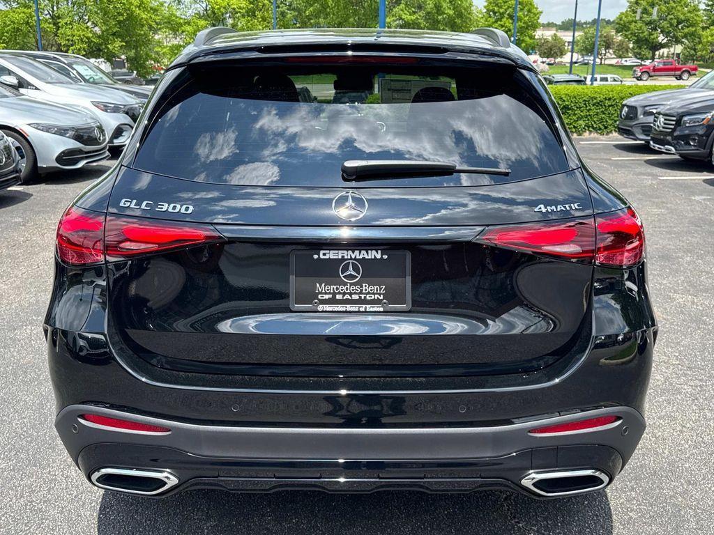 new 2025 Mercedes-Benz GLC 300 car, priced at $61,095