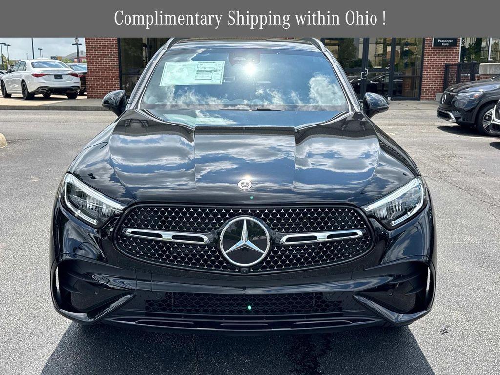 new 2025 Mercedes-Benz GLC 300 car, priced at $61,095
