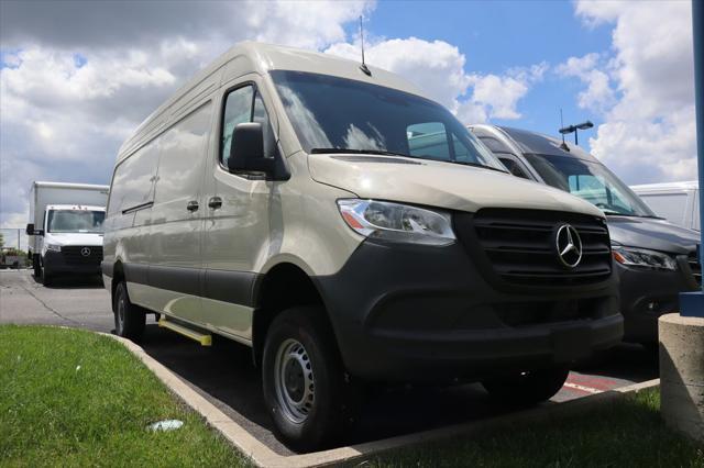 new 2024 Mercedes-Benz Sprinter 2500 car, priced at $78,158