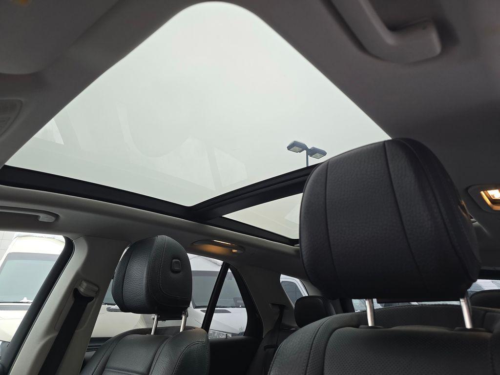 used 2020 Mercedes-Benz GLE 450 car, priced at $39,967