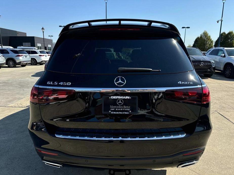 new 2025 Mercedes-Benz GLS 450 car