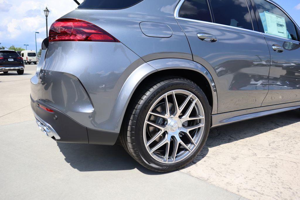 new 2024 Mercedes-Benz AMG GLE 53 car