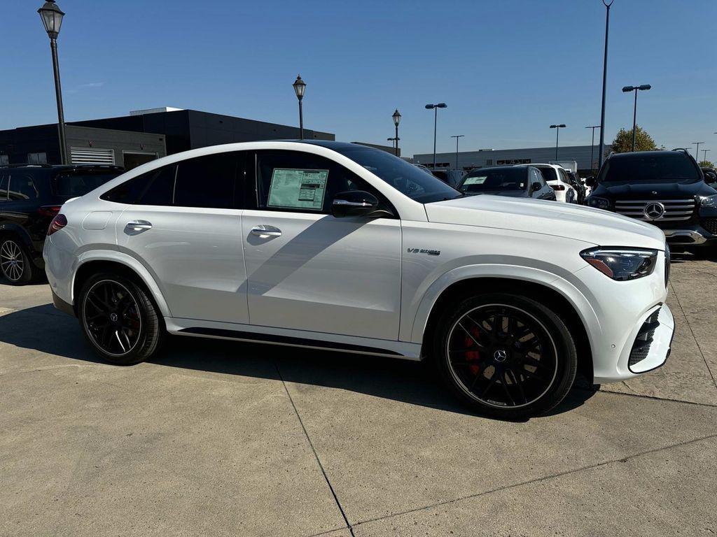 new 2025 Mercedes-Benz AMG GLE 63 car