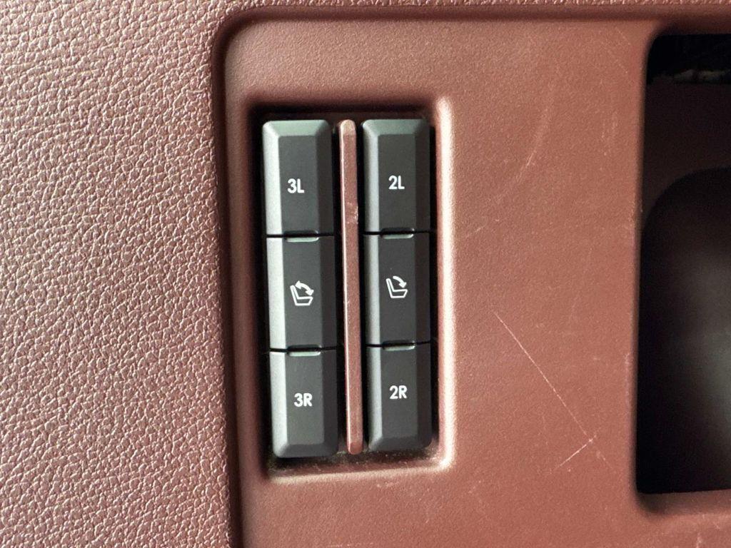 used 2018 Lincoln Navigator L car, priced at $34,060