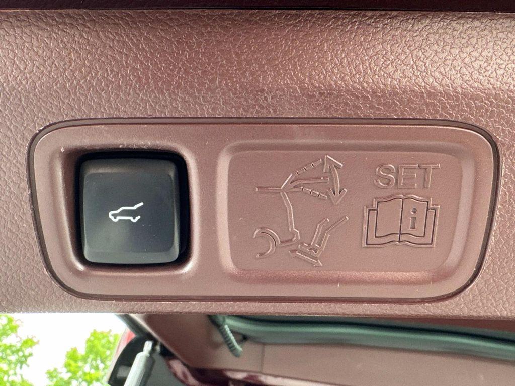 used 2018 Lincoln Navigator L car, priced at $35,065