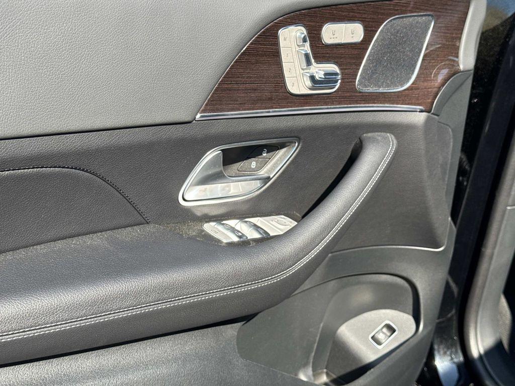 new 2025 Mercedes-Benz GLE 350 car, priced at $66,205