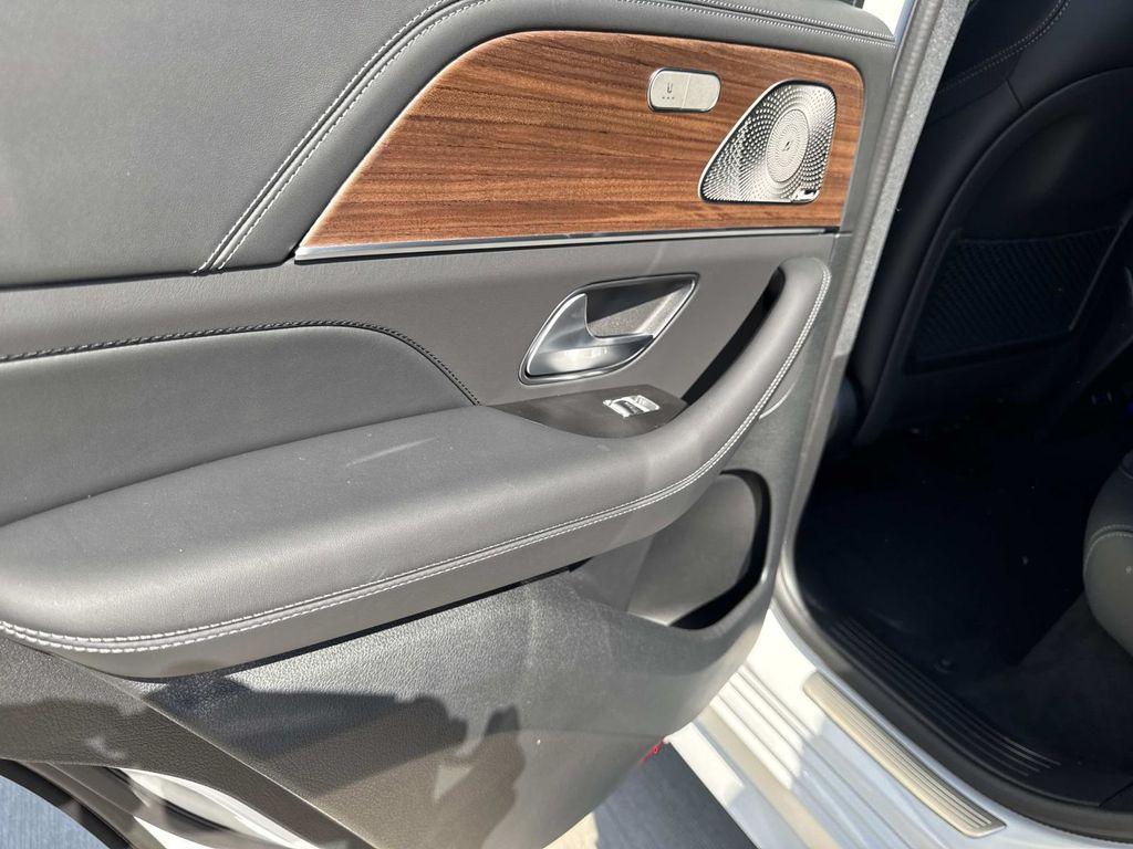 new 2026 Mercedes-Benz AMG GLE 53 car, priced at $110,285