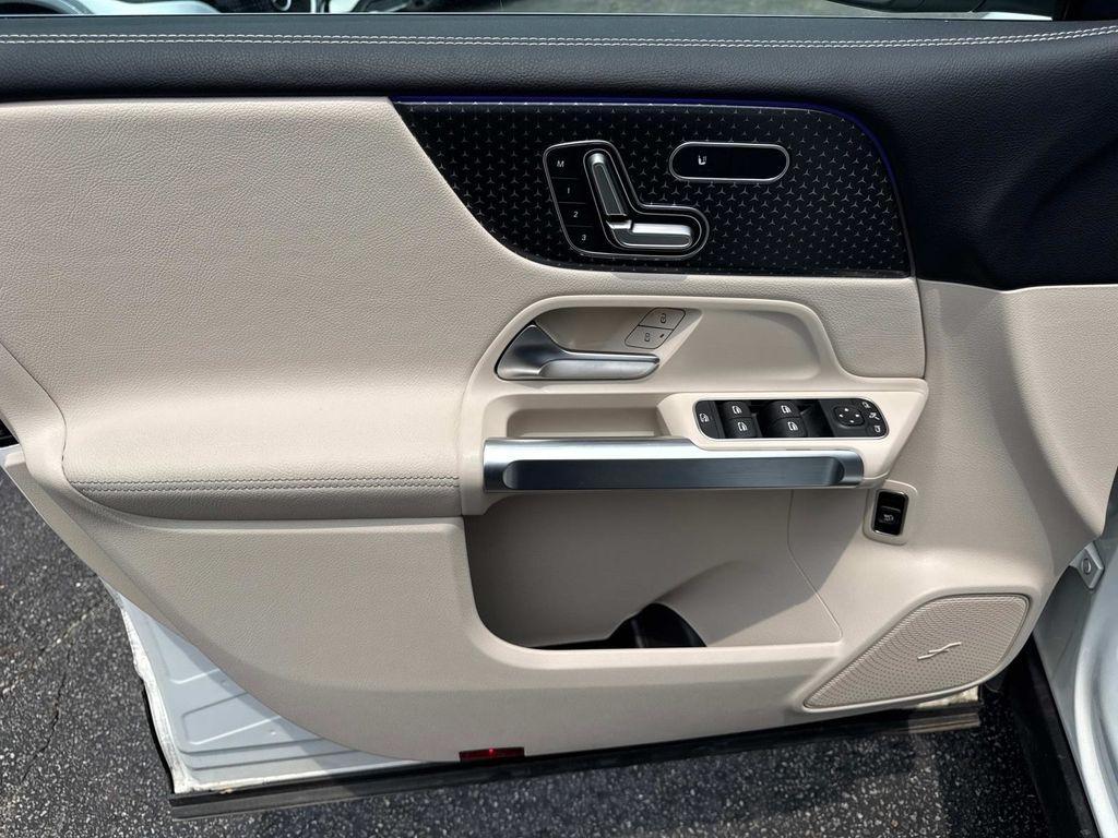 used 2025 Mercedes-Benz GLB 250 car, priced at $45,876
