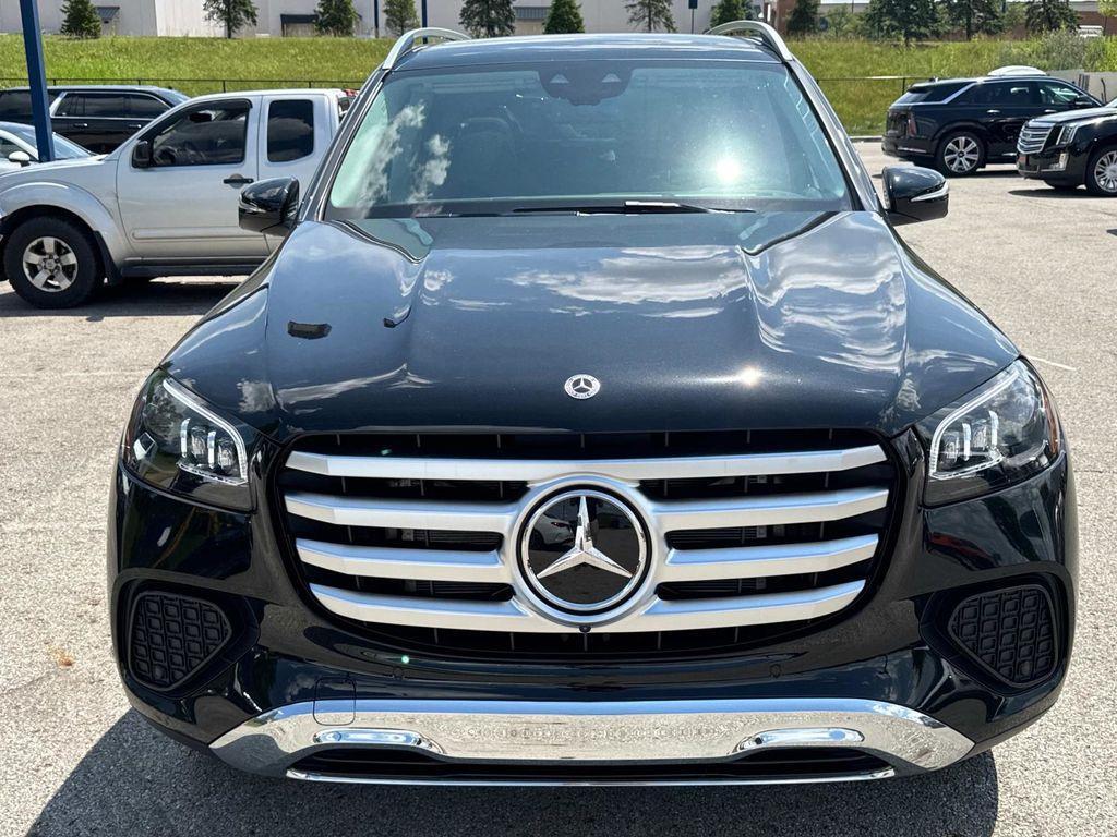 new 2025 Mercedes-Benz GLS 450 car, priced at $100,980