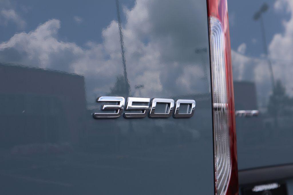 new 2024 Mercedes-Benz Sprinter 3500 car