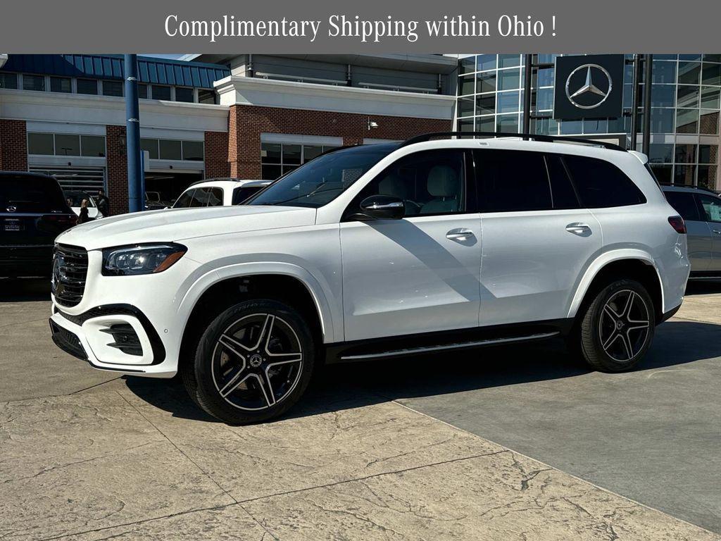 new 2025 Mercedes-Benz GLS 450 car