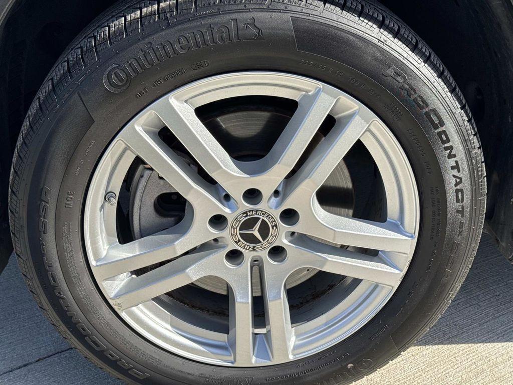 used 2022 Mercedes-Benz GLB 250 car, priced at $28,585