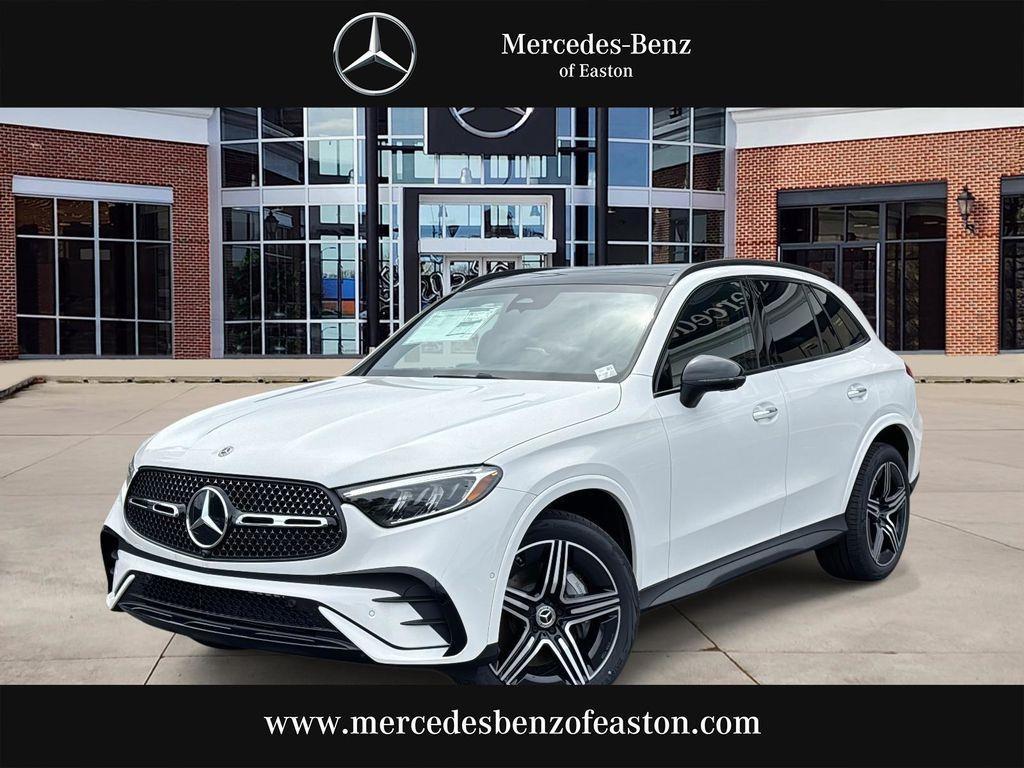 new 2025 Mercedes-Benz GLC 300 car